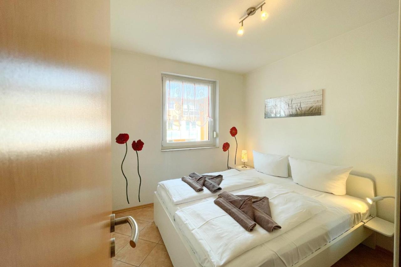 Waldstrasse 8A Ferienwohnung Richter Uckeritz Exteriör bild